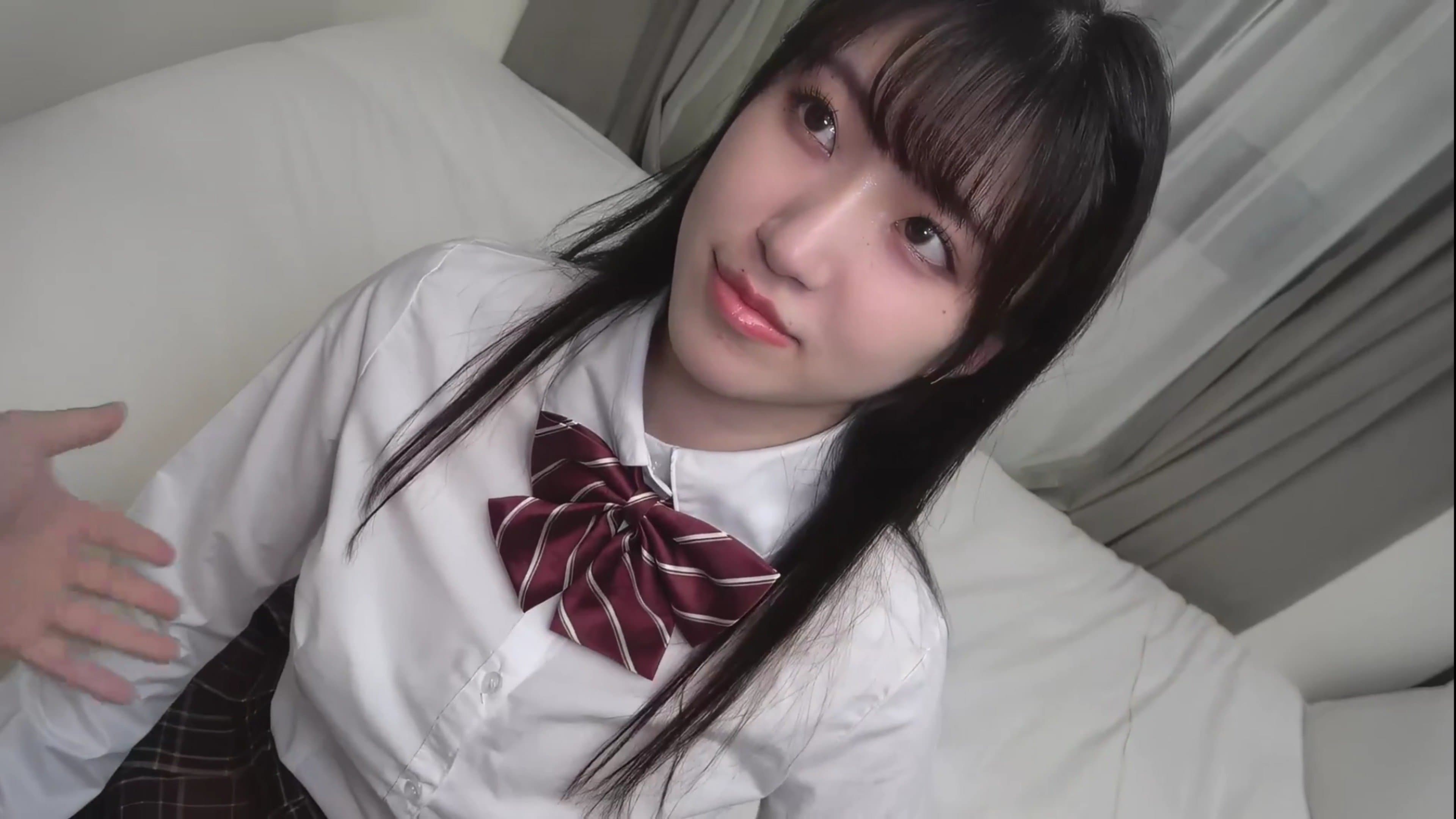清纯女学生人生第一次性爱 FC2-3061625