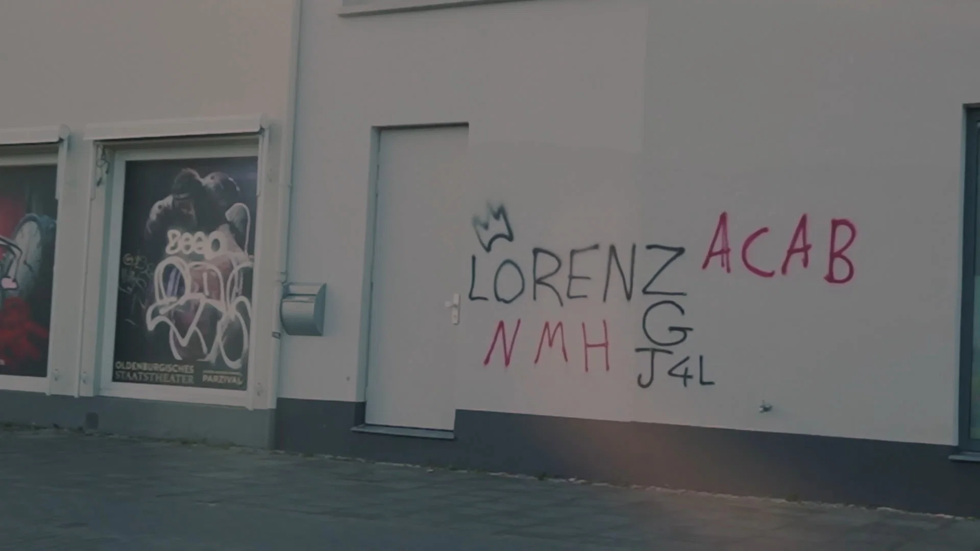 Kein Freund, Kein Helfer – Lorenz und die Einzelfälle